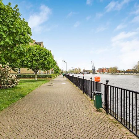 Verv Isle Of Dogs Londra Esterno foto